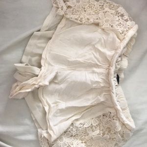 rue 21 ivory shorts